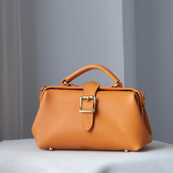 【特價促銷 - 略有瑕疵】超人氣！橫扣包 - 享38%折扣！ 第4張的照片