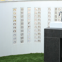 有孔ブロック｜欄間タイル90厚｜唐草｜黒メタリック調 4枚目の画像