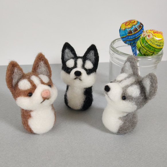 指人形　ハスキー犬のこども 1枚目の画像