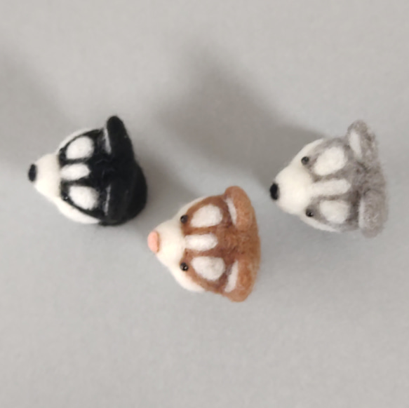 指人形　ハスキー犬のこども 4枚目の画像