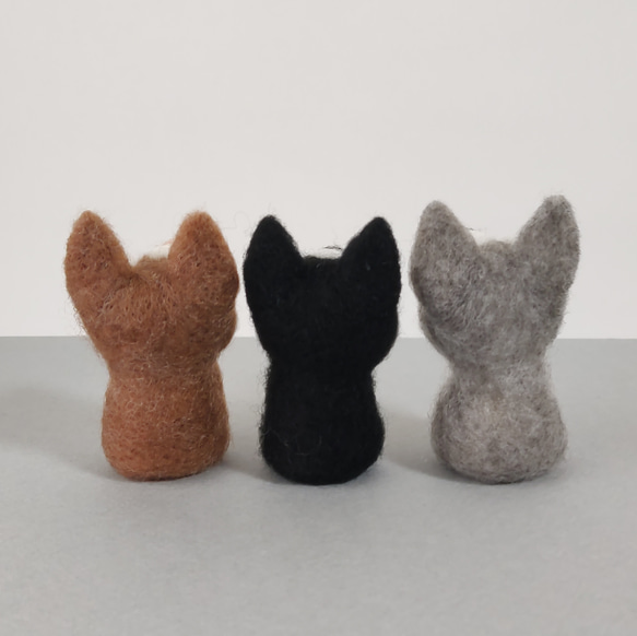 指人形　ハスキー犬のこども 5枚目の画像