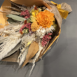 スワッグ　花束　オレンジ×ホワイト系　プレゼントにも❁ 3枚目の画像
