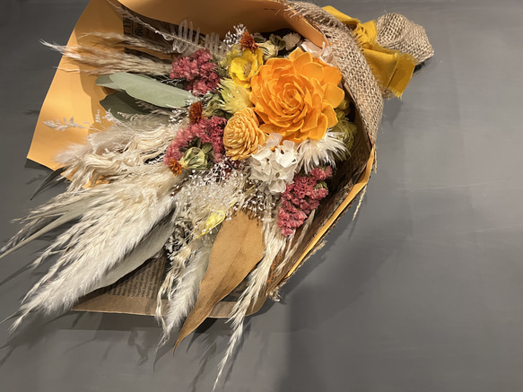 スワッグ　花束　オレンジ×ホワイト系　プレゼントにも❁ 3枚目の画像