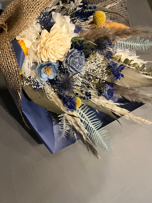 スワッグ　ドライフラワー　花束　ブルー×イエロー系 3枚目の画像