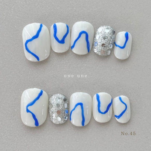 35］ネイルチップ うねうねネイル ぷっくり モード 個性派ネイル オーダー