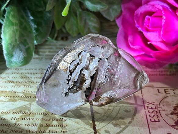 天使のギフト✨ 虹入り スモーキー エレスチャル クォーツ 骸骨