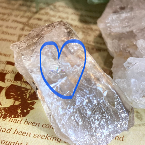 天使のギフト✨ 虹入り スモーキー エレスチャル クォーツ 骸骨