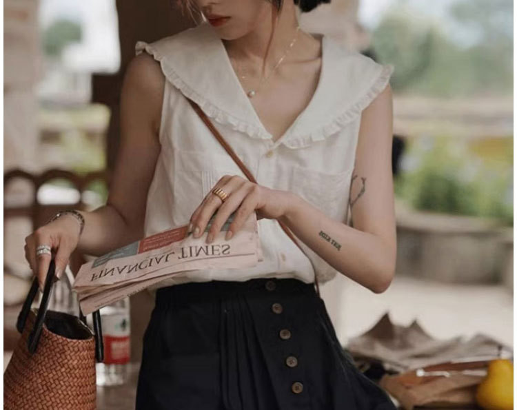 ネイビーカラー フリル ベスト型シャツ    92