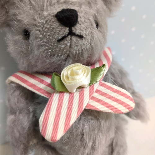 くまのぬいぐるみ テディベア つけ襟が可愛いシンプルグレーの