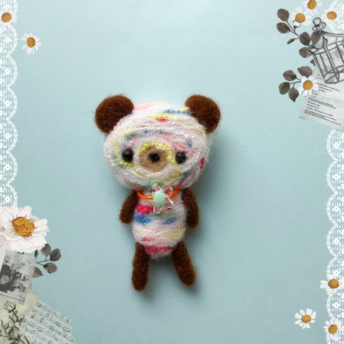 羊毛フェルトで作る 大人かわいい レインボーくまさんのブローチ