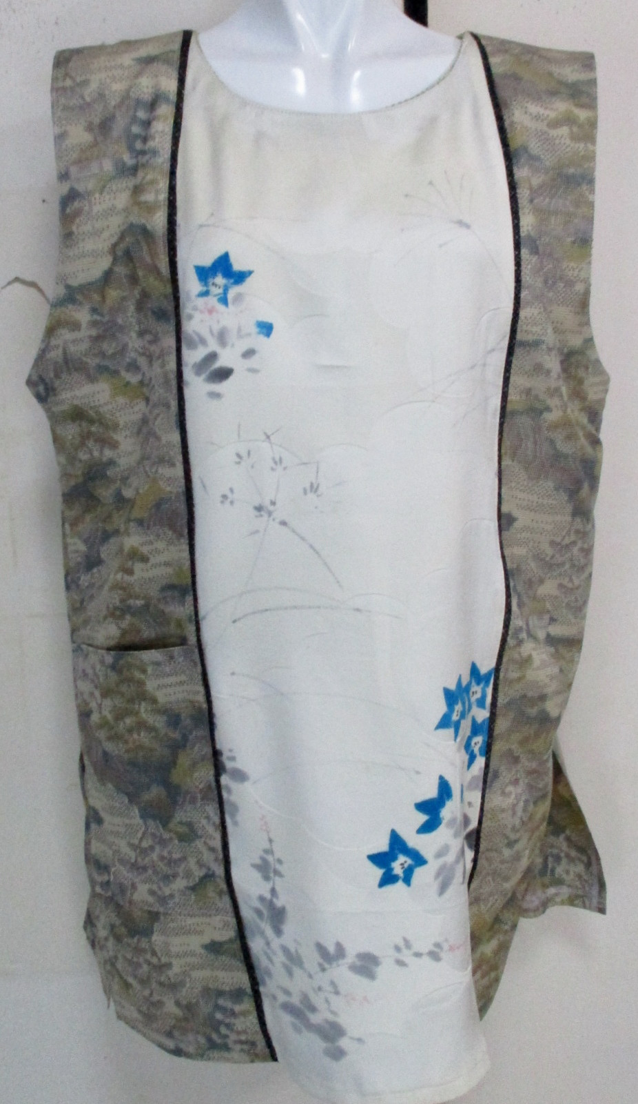 ８２５９　花柄の着物で作ったロングベスト　＃送料無料