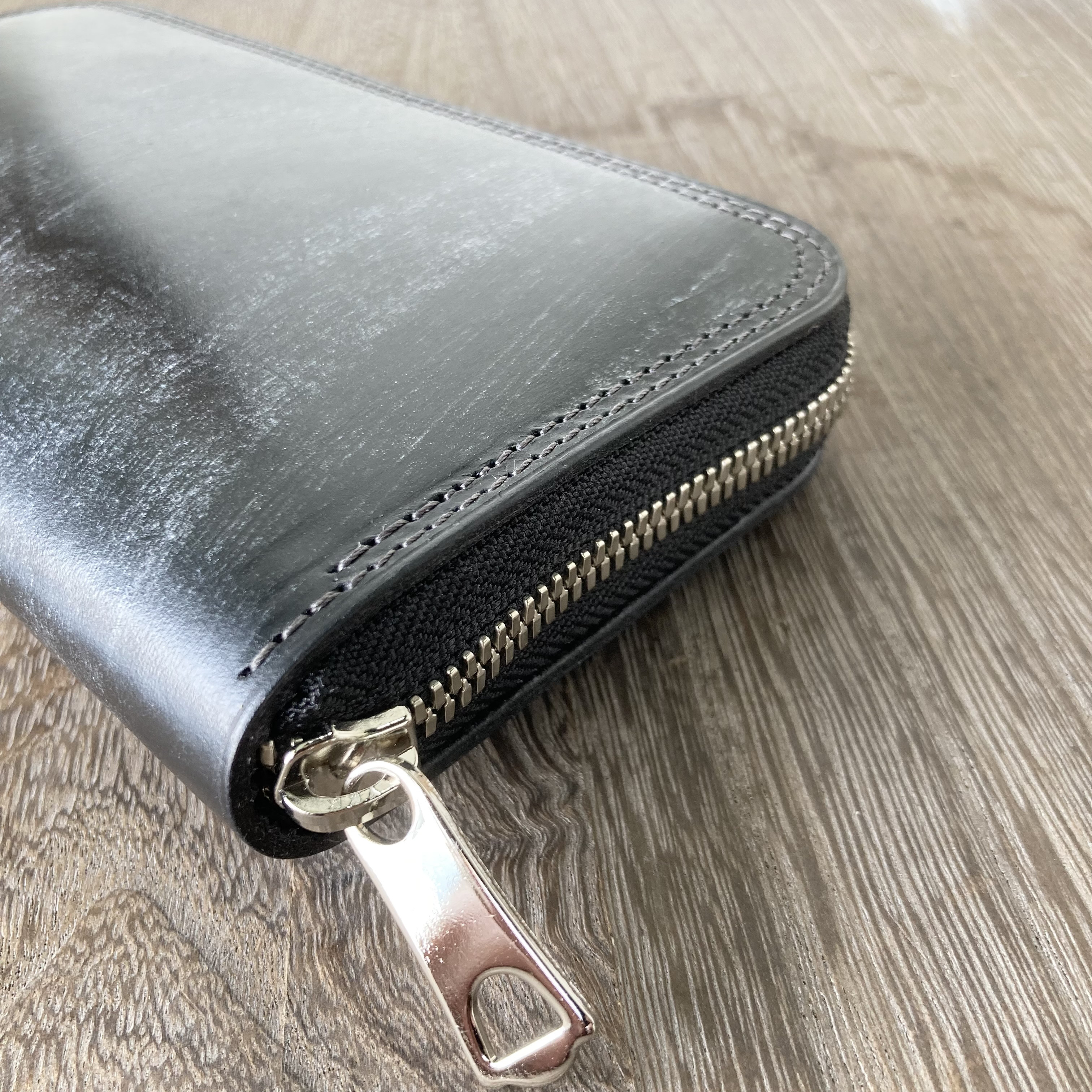 【ブライドルレザー使用！】ラウンドジップウォレット『TW-TohmasS-RO』