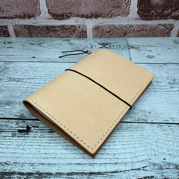 トラベラーズノートカバー (パスポートサイズ) 手帳カバー KURONEKO