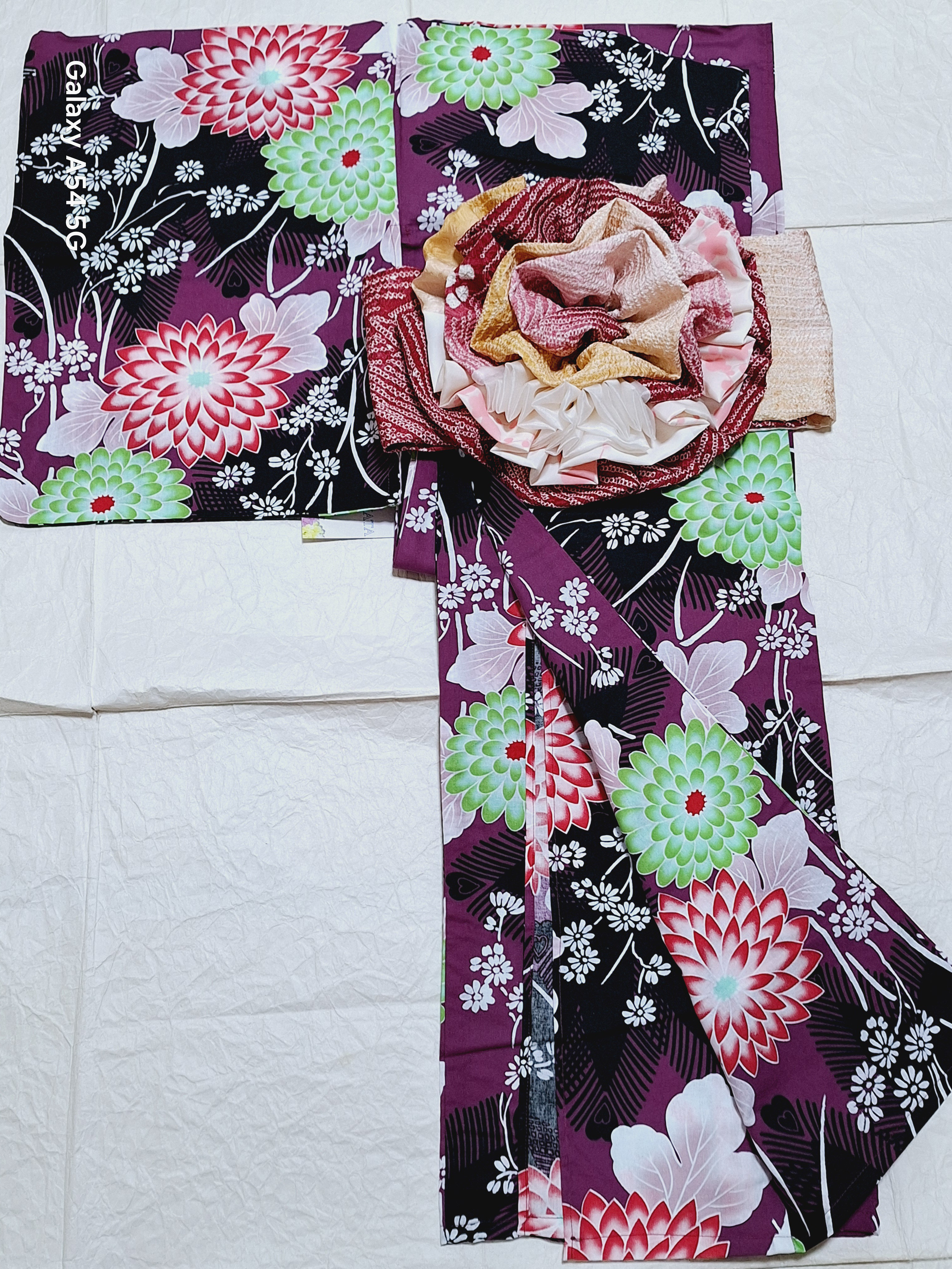 【新品】　ワンタッチ浴衣　くらわん浴衣　赤紫大輪菊模様　簡単浴衣