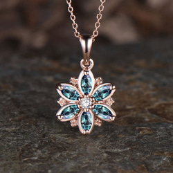 6月の誕生石アレキサンドライトネックレス フラワーペンダント リーフ