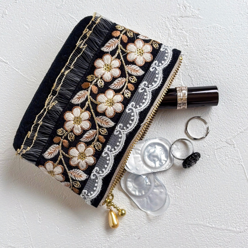 【リュンヌ】インド刺繍リボン・ミニポーチ(S) リュンヌ】インド刺繍リボン・ミニポーチ(S) リュンヌ】インド