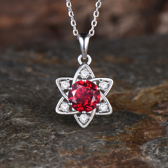 7月の誕生石ルビーネックレス ユニークな六芒星ペンダント 925