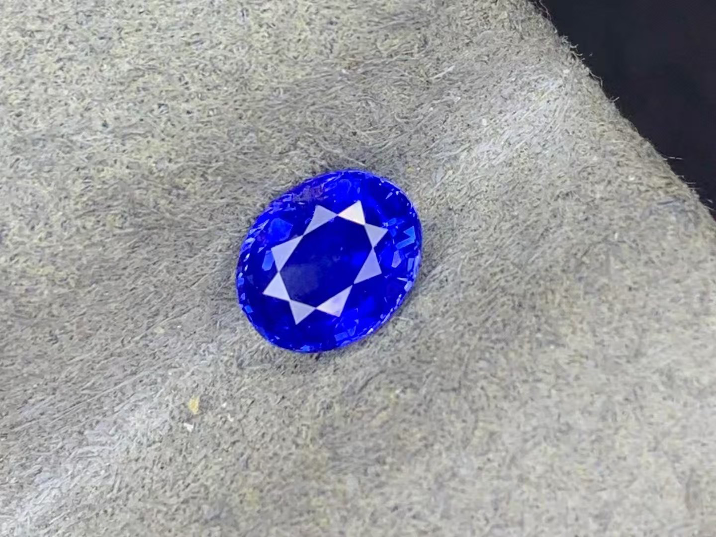 New 1.03ct天然コーンフラワーブルーサファイアルース　鑑定書付き非加熱 New 1.03ct天然コーンフラワーブルーサファイアルース鑑定書付き