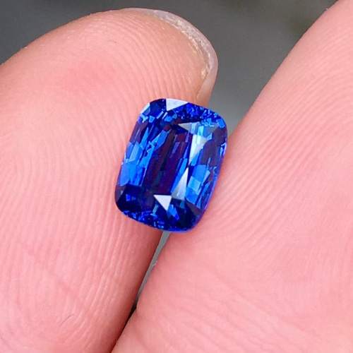 New 1.05ct天然コーンフラワーブルーサファイアルース スリランカ 鑑定