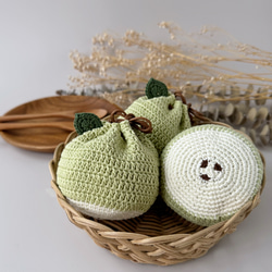 ころんと飾れる青りんごの巾着袋（小さいサイズ） 巾着ポーチ