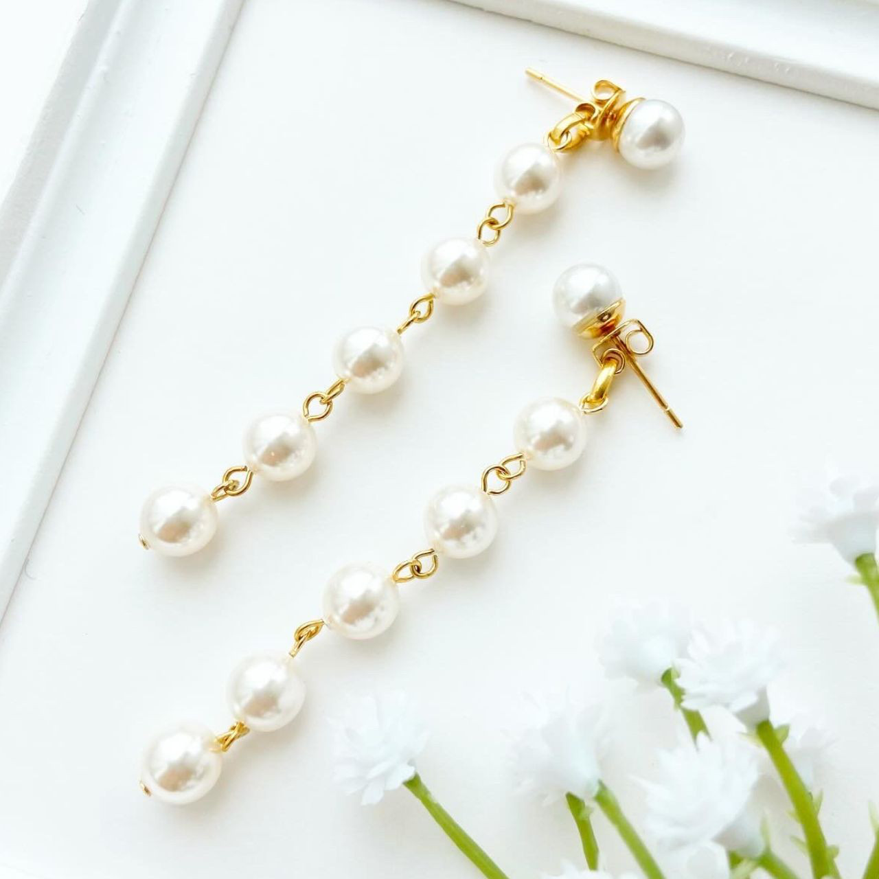 ピアス パール 2way 5連　普段使い　お仕事　フォーマル　結婚式　揺れる　A121