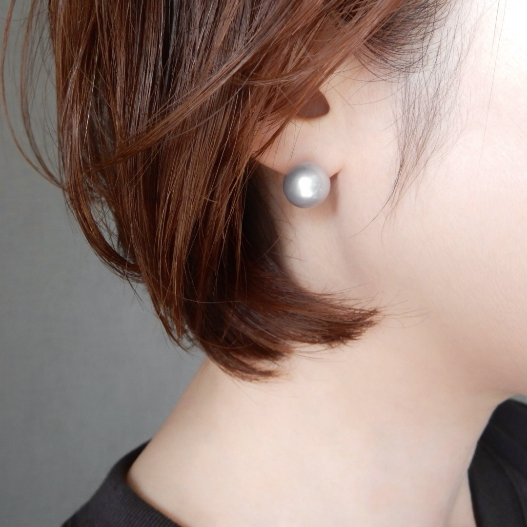 〖ラウンド11mm/グレー〗淡水パールスタッドピアス/イヤリング 14kgf/SV925【1730】