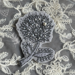 レア＊chumブローチ○ミナペルホネン ブローチ chaki 通販