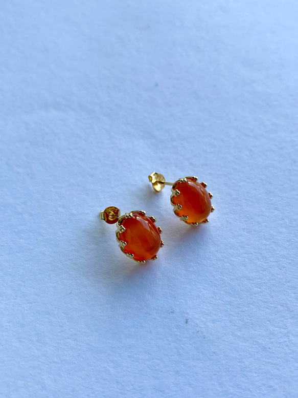 オレンジ色のピアス カーネリアン sv925 7月誕生石 紅玉髄 2枚目の画像