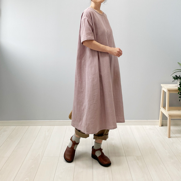 ダブルガーゼの半袖ワンピース。あずきミルク【受注製作】 1枚目の画像