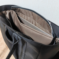 コーデュラナイロン×本革トートバッグL｜軽量＆撥水・13インチPC対応〈自立・多ポケット仕様〉ブラック 9枚目の画像