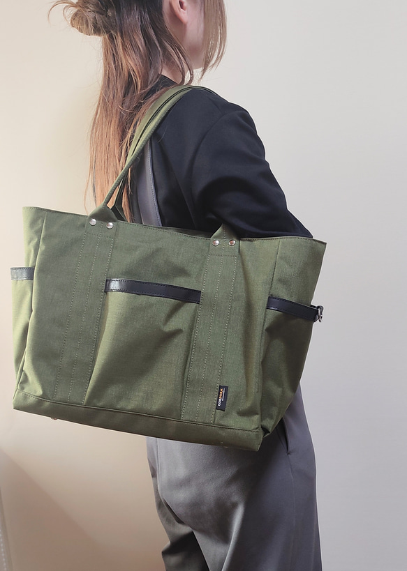 コーデュラナイロン×本革トートバッグL｜軽量＆撥水・13インチPC対応〈自立・多ポケット仕様〉ブラック 11枚目の画像