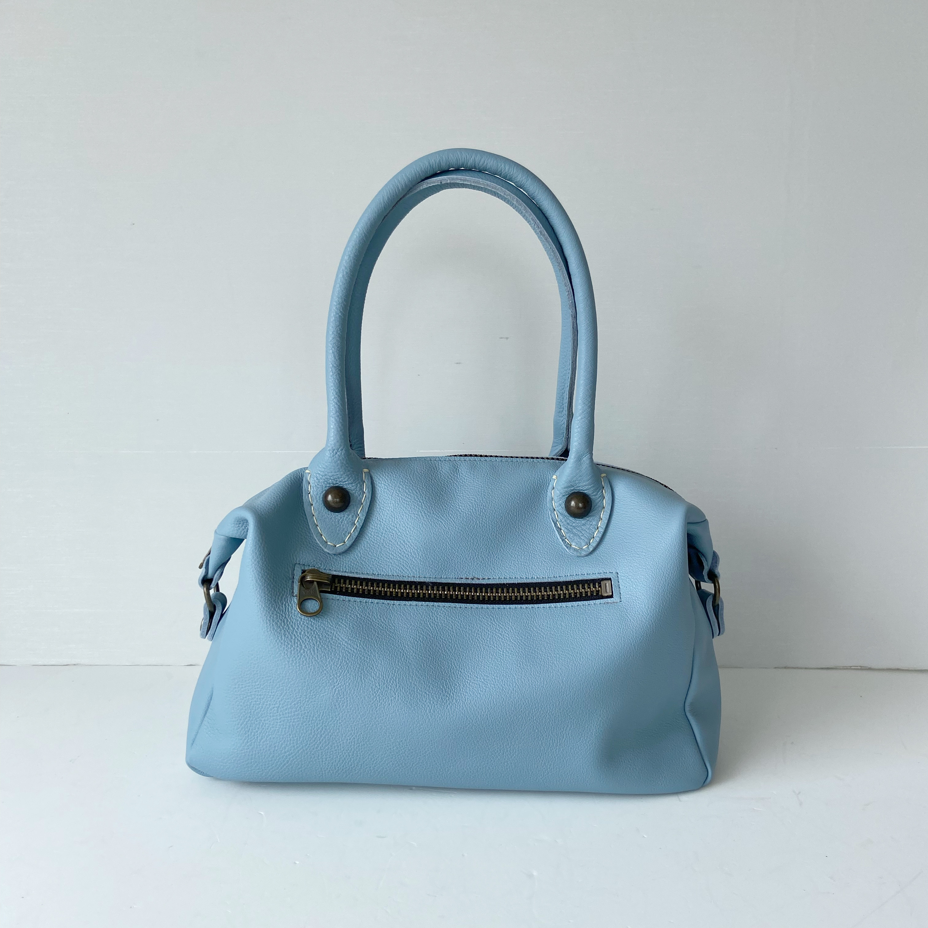 【1点もの】牛革&内側スカーフボストンバッグ＊サックスブルー＊A4サイズ