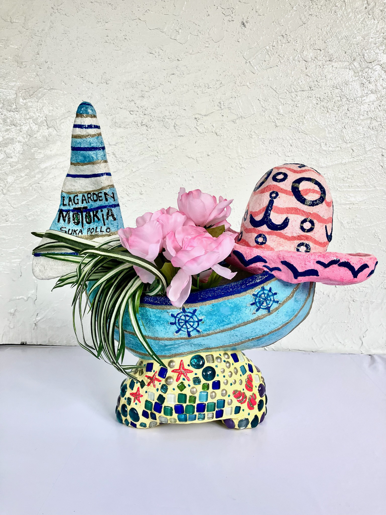 ヨットと帽子プランターオブジェ手作り　セメント　植木鉢