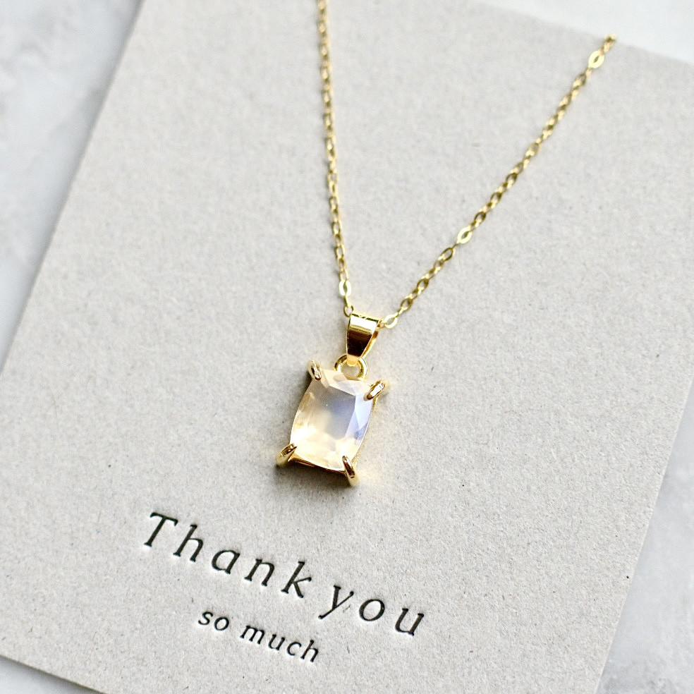 ロイヤルブルームーンストーンのレクタングルストーンネックレス☆ゴールド