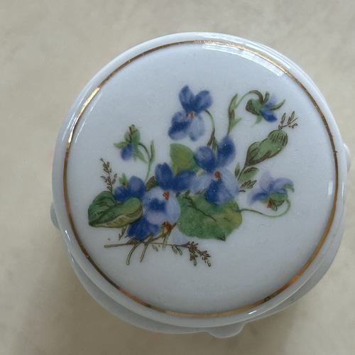 お花　フランスアンティーク　菫ボックス フランスアンティーク スミレのトリンケットBOX すみれ violette 小物