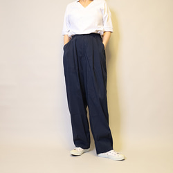 再販新作❤︎軽量/紫外線対策/撥水/総ゴム仕立てファスナーつきワイドタックイージーパンツ（ネイビー）25025NVF 1枚目の画像