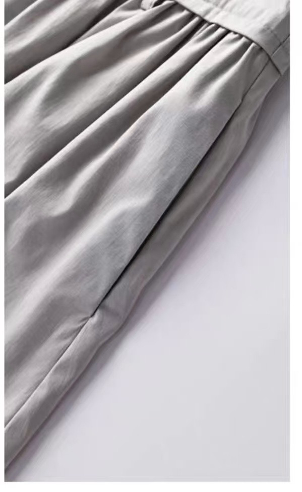 フリル襟　半袖ブラウス　トップス＋スカート　２点セット