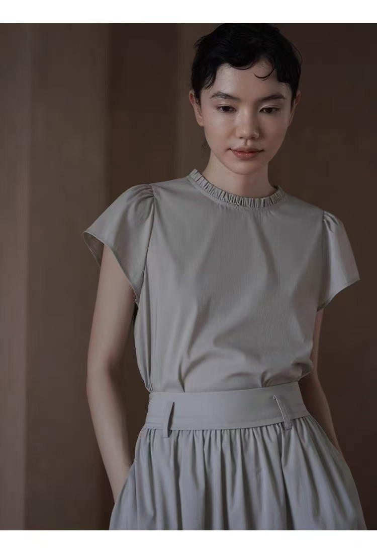 フリル襟　半袖ブラウス　トップス＋スカート　２点セット