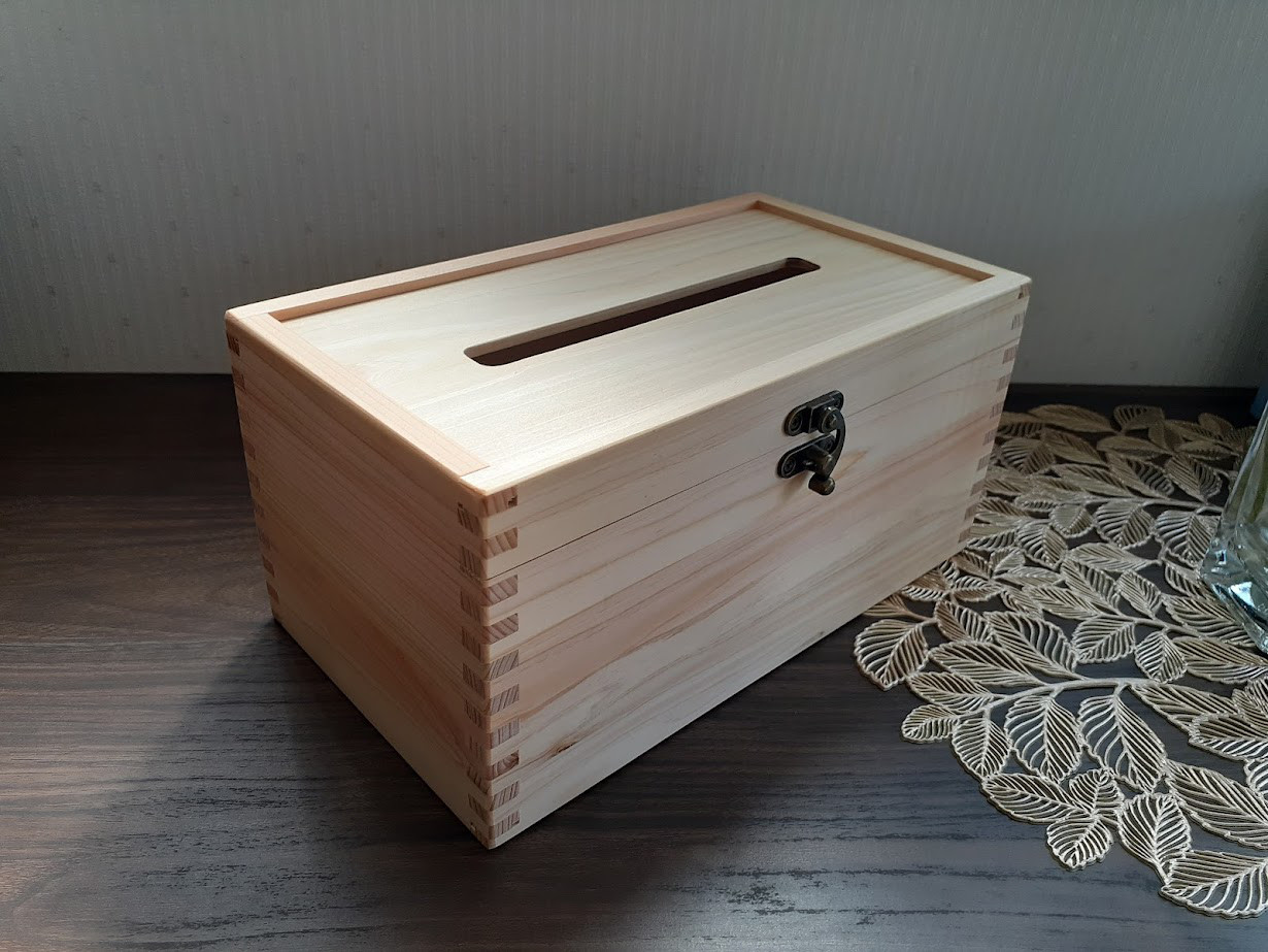 ティッシュボックス　在庫品