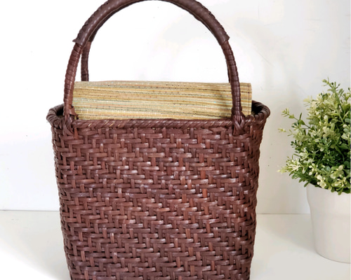 d7b3e4a701800df364365894ac22e9