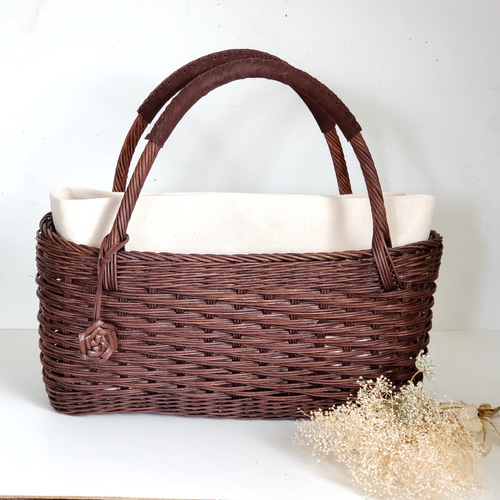 新作・Creema限定] 柿渋で染めた横長 籐かごバッグ かごバッグ 籐かご