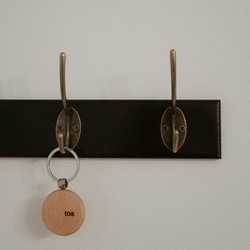 original name tag┃名入れ&送料無料◎お名前キーホルダー　キーリング　名入れ　ネームタグ 木製 1枚目の画像