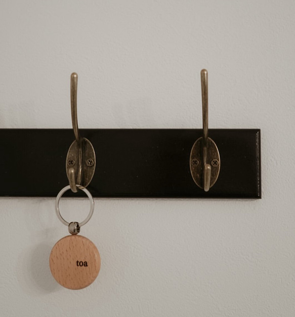 original name tag┃名入れ&送料無料◎お名前キーホルダー　キーリング　名入れ　ネームタグ 木製 1枚目の画像