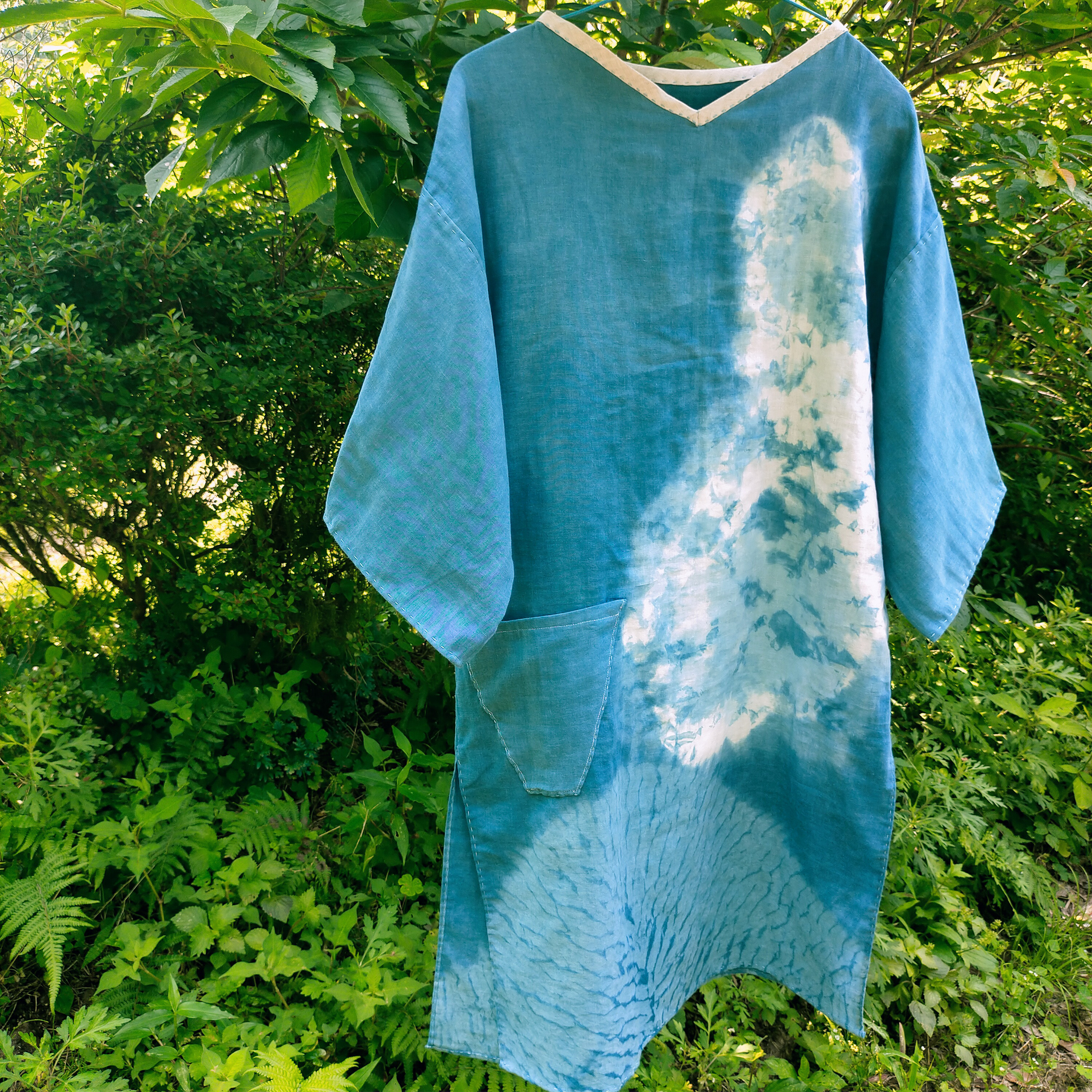 正藍染オーガニックコットンワンピースちきゅうころも(山　入道雲)