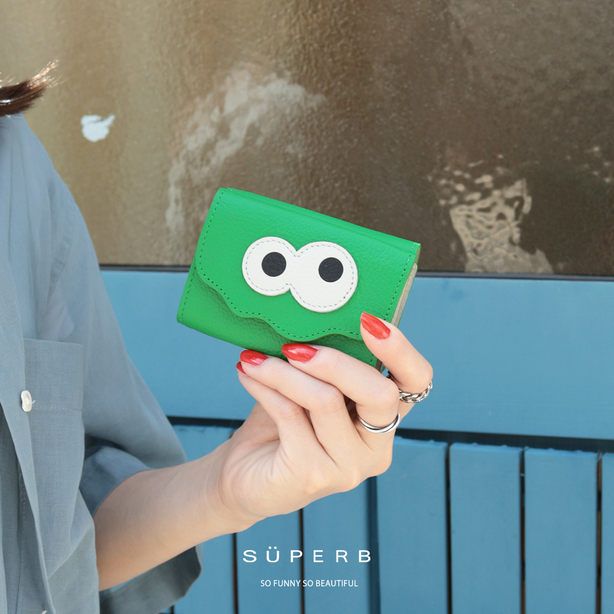 【Eグリーン/キョロメ】思わず誰かに見せたくなる/ミニマムで大人カワイイコンパクト三つ折り財布/ミニウォレット 9,585円