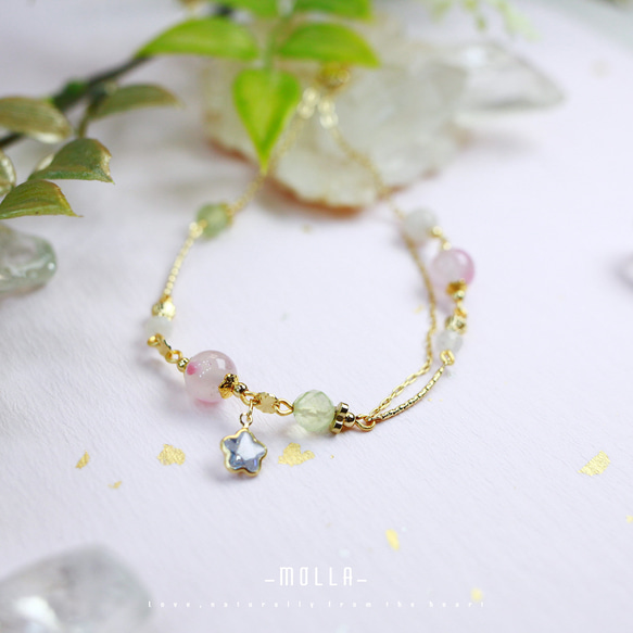 Molla 早春的櫻花雨|月光石葡萄石櫻花薔薇石雙圈手鍊（手工訂製-可調式手鍊） 第3張的照片