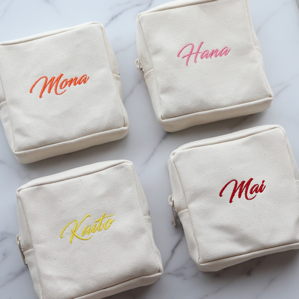 【筆記体-Basic】名入れ スクエアポーチ┃原色カラー 推しカラー 名前入り刺繍 19枚目の画像