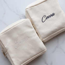 【筆記体-Basic】名入れ スクエアポーチ┃原色カラー 推しカラー 名前入り刺繍 8枚目の画像