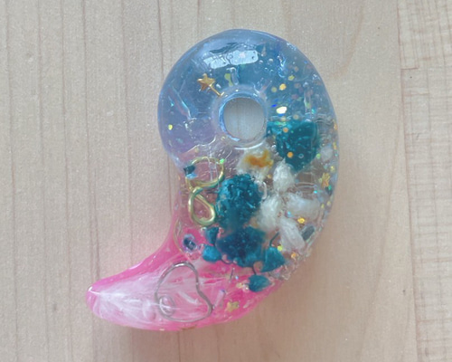 青 ピンク 青春のひととき⭐創作オリジナル勾玉(オルゴナイト