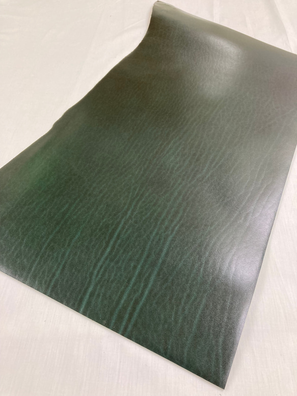 ルガトショルダー切革　4分の1サイズ　緑 1枚目の画像